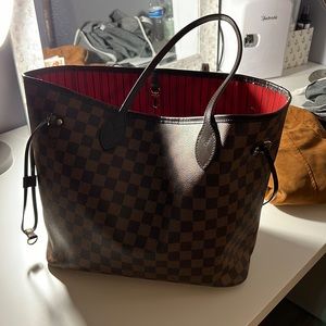 Louis Vuitton never full MM